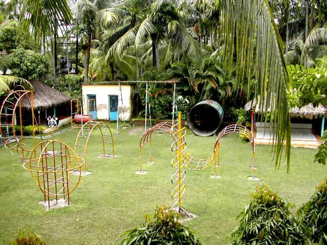 Palm Village Resort Calcutta Extérieur photo